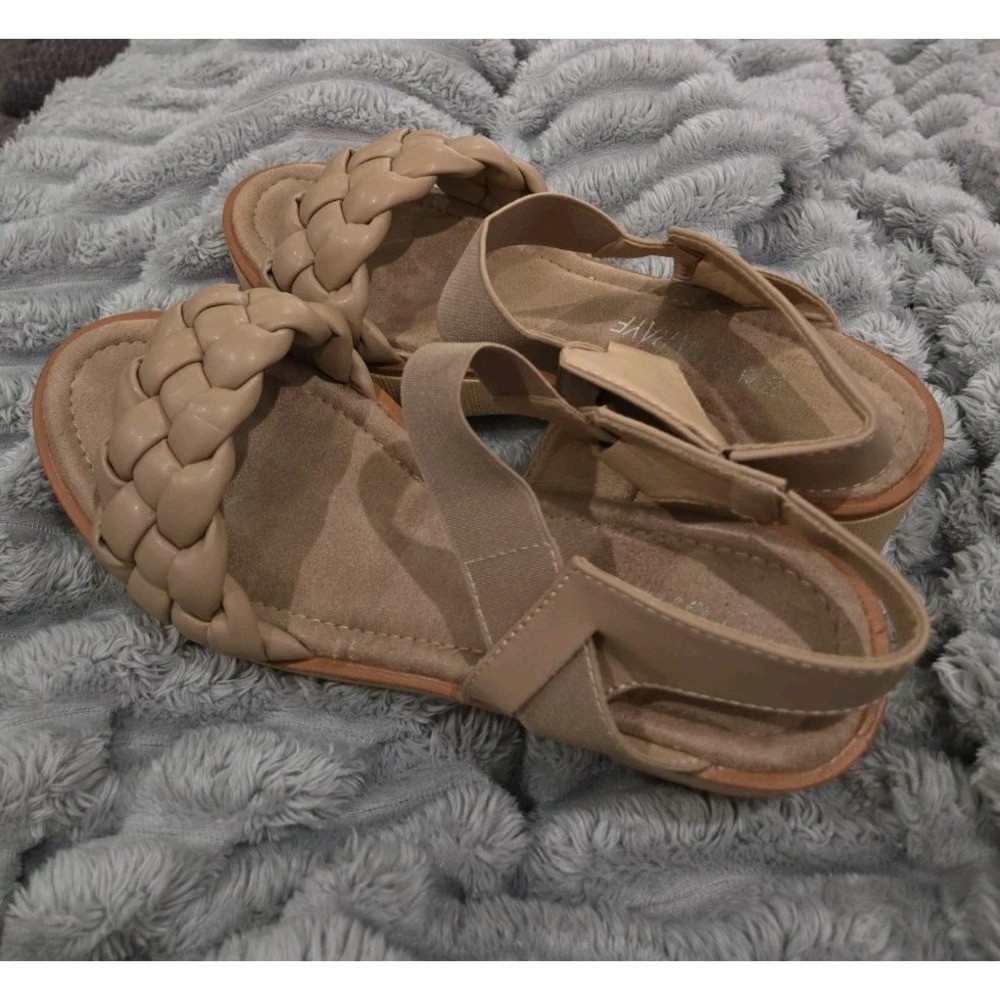 Danna Raye Bonnie Strappy Wedge Sandals Sz‎ 10 Chunky Block Heel Braided Padded